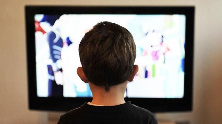 Ekran Başındaki Çocuklar İçin 10 Önemli Tavsiye